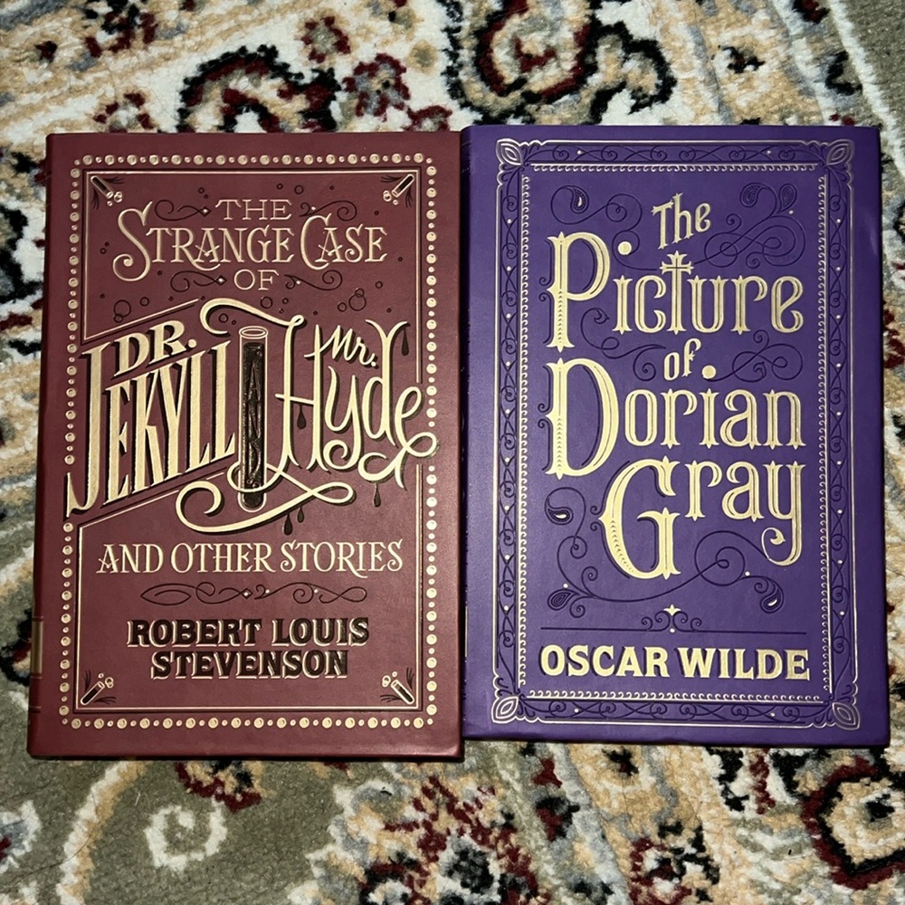 Barnes and Nobles Classic Editions (2 hard paperbacks) (dorian gray, dr jekyll)